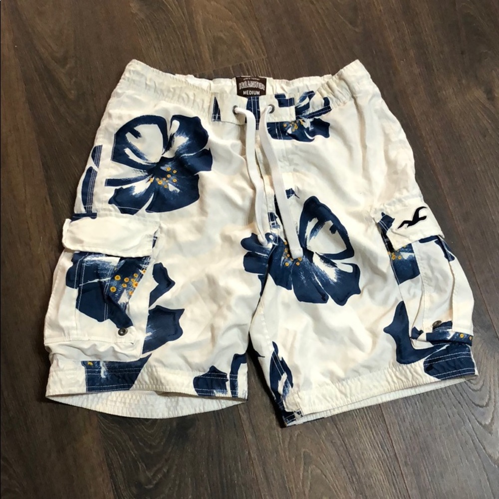 Hollister board shorts Sz M